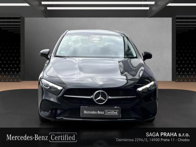 MERCEDES-BENZ A-Třída A 200 (8/21)