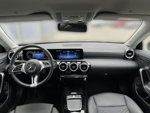 MERCEDES-BENZ CLA-Třída CLA 180d kupé (14/21)