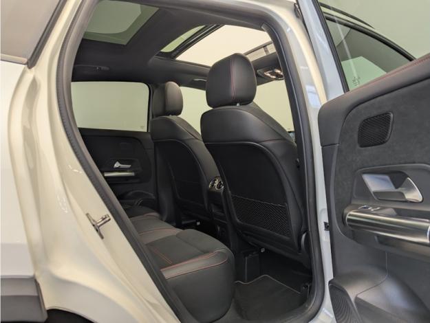 MERCEDES-BENZ GLA 200 d AMG Line  