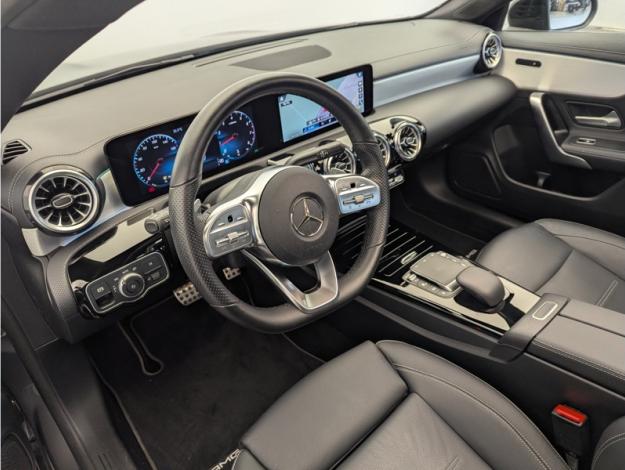 MERCEDES-BENZ CLA Coupé CLA 200 Coupé AMG Line  