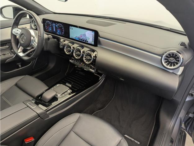 MERCEDES-BENZ CLA Coupé CLA 200 Coupé AMG Line  