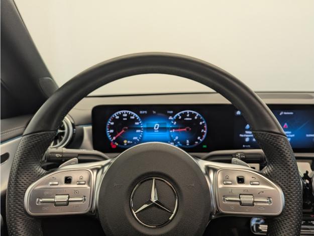 MERCEDES-BENZ CLA Coupé CLA 200 Coupé AMG Line  