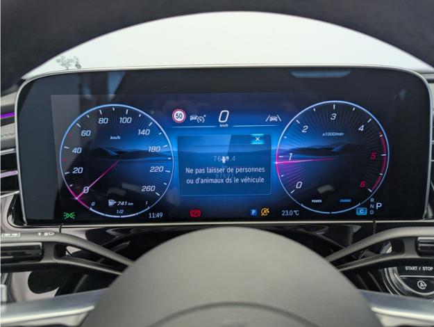 MERCEDES-BENZ Classe E Berline Classe E 220 d AMG Line Berline  