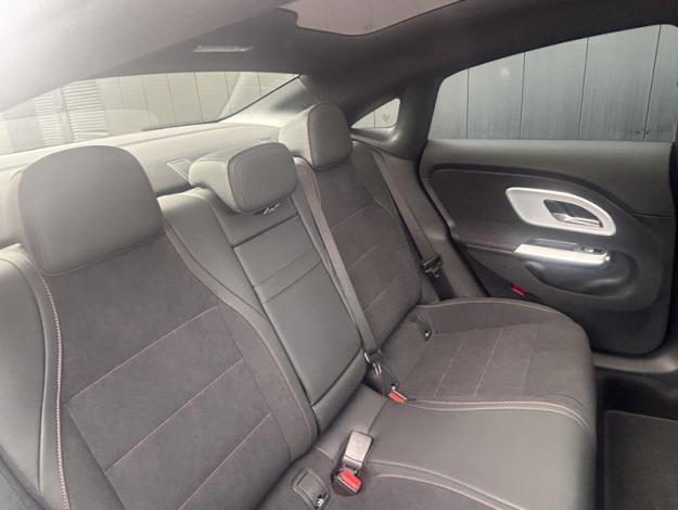 MERCEDES-BENZ CLA Coupé CLA 220 4MATIC AMG Line  CLA 220 4MATIC