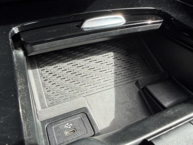 MERCEDES-BENZ GLA 200 d AMG Line  