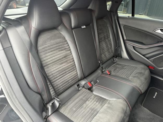 MERCEDES-BENZ CLA Shooting Brake CLA 200 d SB Fascination  