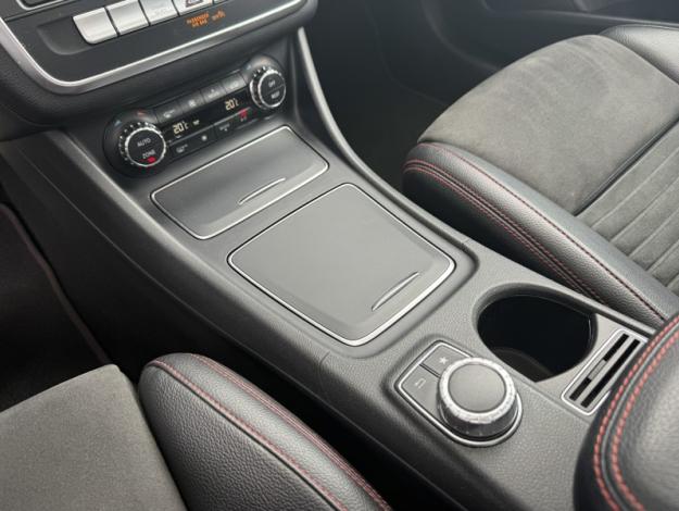 MERCEDES-BENZ CLA Shooting Brake CLA 200 d SB Fascination  