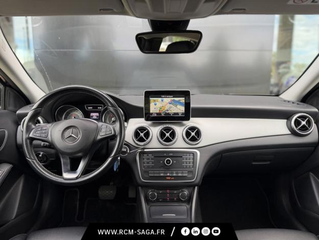 MERCEDES-BENZ GLA 200 d 7G-DCT  