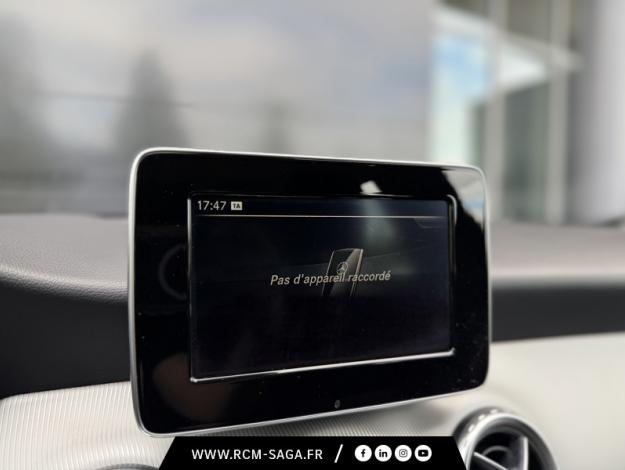 MERCEDES-BENZ GLA 200 d 7G-DCT  