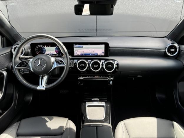 MERCEDES-BENZ Classe A 180 d Progressive Line  