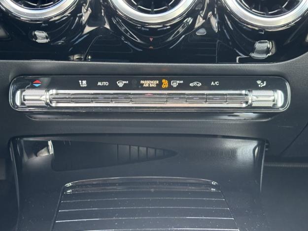 MERCEDES-BENZ Classe A 180 d Progressive Line  