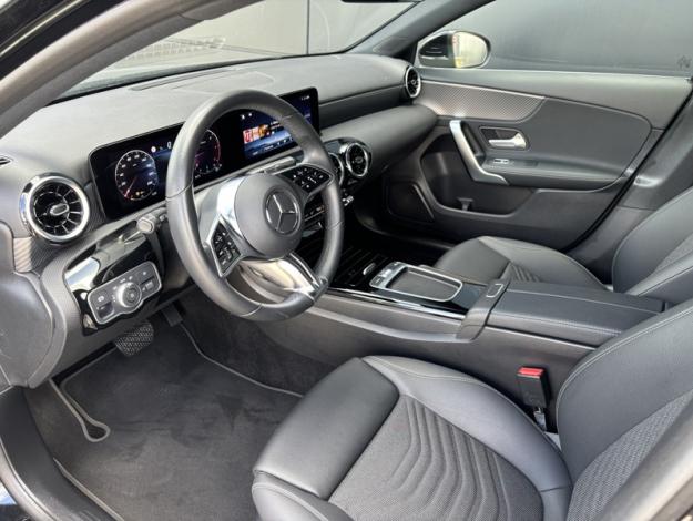 MERCEDES-BENZ Classe A 180 d Progressive Line  