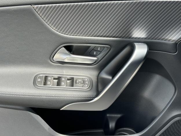 MERCEDES-BENZ Classe A 180 d Progressive Line  