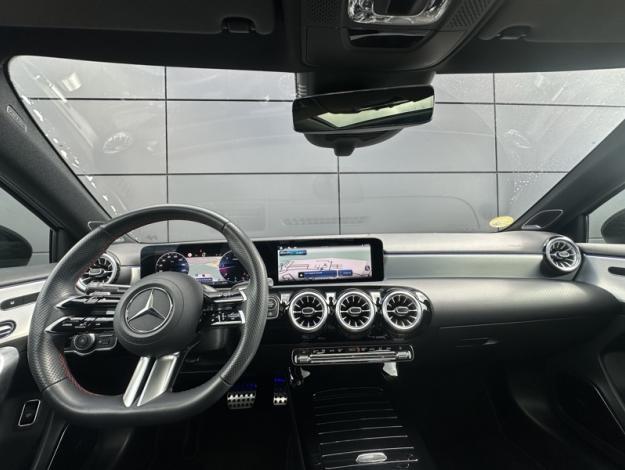 MERCEDES-BENZ Classe A 200 d Berline AMG Line  