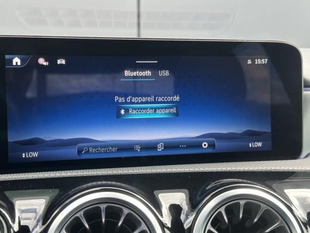 MERCEDES-BENZ Classe A 200 d Berline AMG Line  
