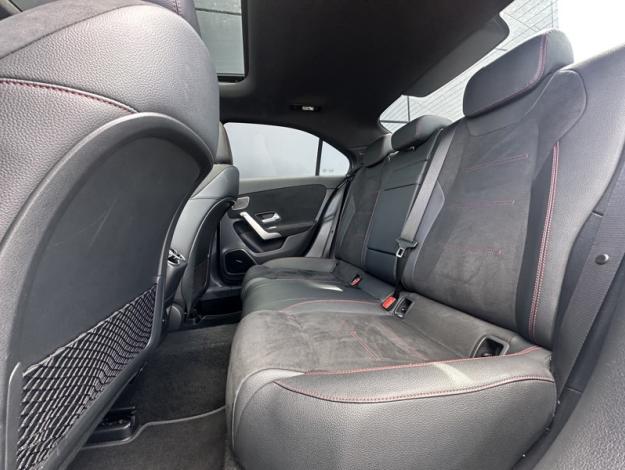 MERCEDES-BENZ Classe A 200 d Berline AMG Line  