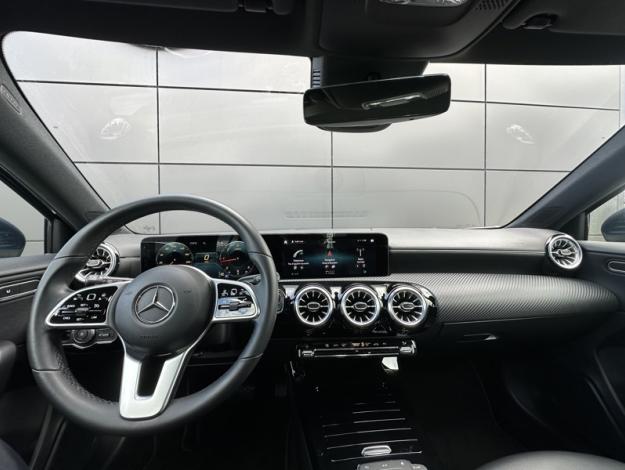 MERCEDES-BENZ Classe A 180 d Business Line  Classe A 180 d Business Line