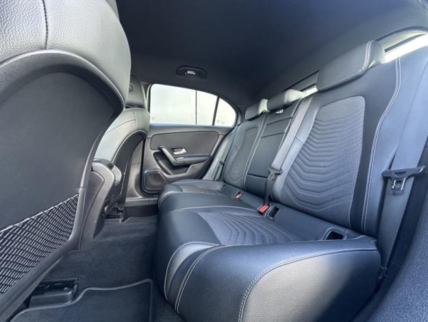 MERCEDES-BENZ Classe A 180 d Business Line  Classe A 180 d Business Line
