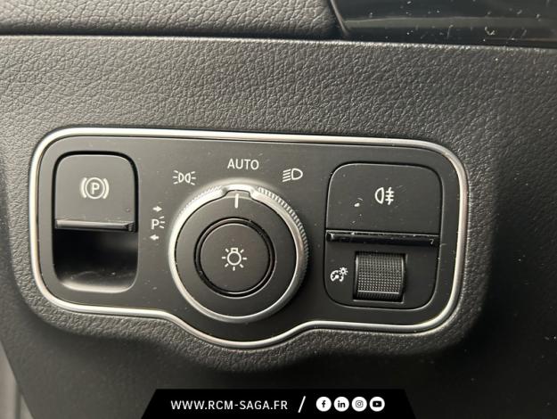 MERCEDES-BENZ GLA 200 d Progressive Line  