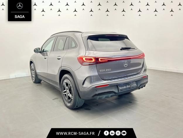 MERCEDES-BENZ EQA 250 AMG Line  