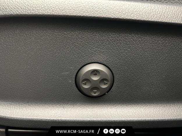 MERCEDES-BENZ EQA 250 AMG Line  