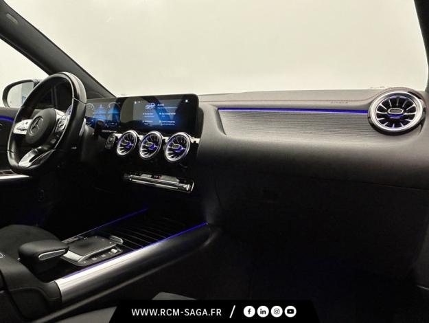 MERCEDES-BENZ EQA 250 AMG Line  