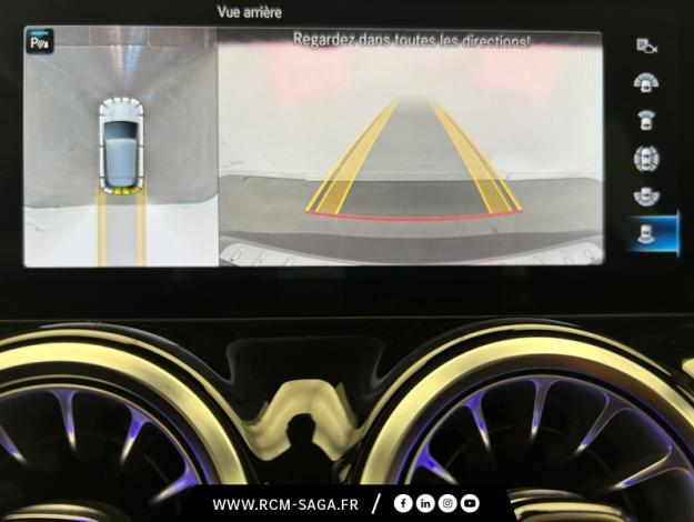 MERCEDES-BENZ EQA 250 AMG Line  