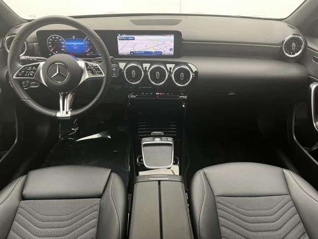 MERCEDES-BENZ Classe A 180 Business Line  Classe A 180 Business Line