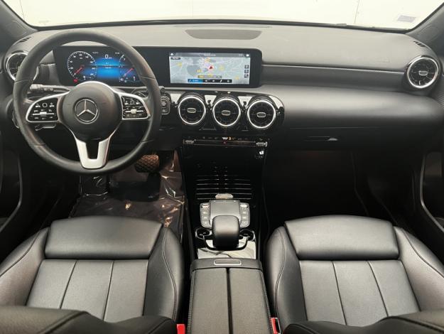 MERCEDES-BENZ Classe A 180 d Progressive Line  Classe A 180 d Progressive Line