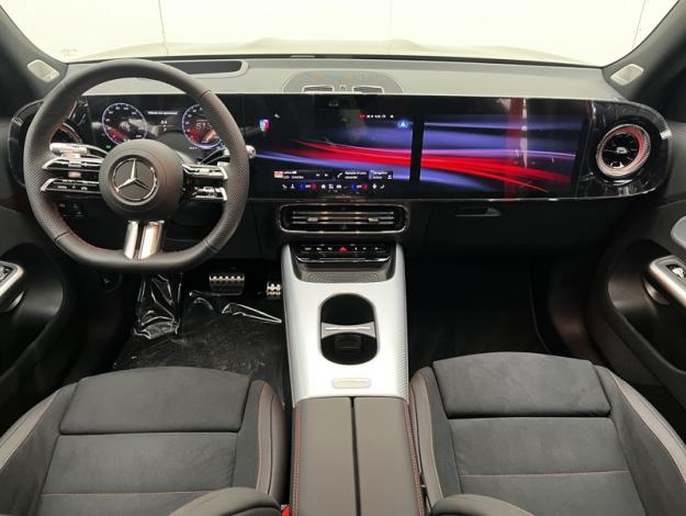 MERCEDES-BENZ GLB 350 4MATIC avec technologie EQ Business Line Executive  GLB 350 4MATIC avec technologie EQ Business Line Executive