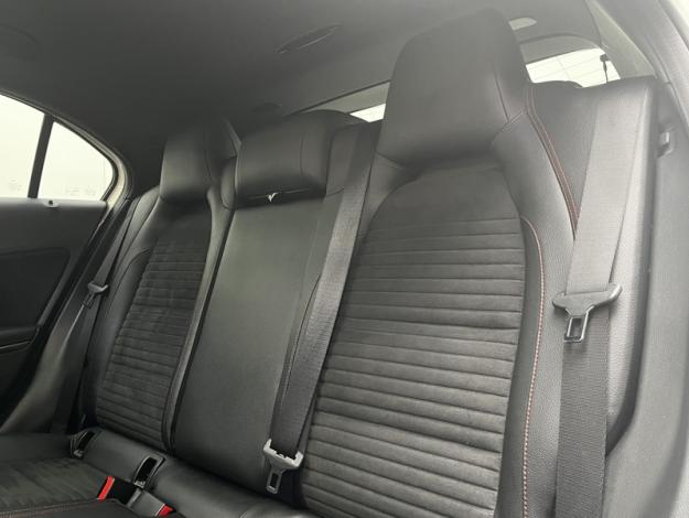 MERCEDES-BENZ Classe A A 180 fascination  