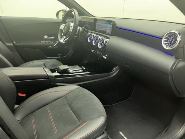 MERCEDES-BENZ Classe A 200 d AMG Line  