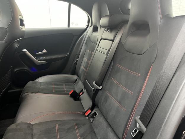 MERCEDES-BENZ Classe A 200 d AMG Line  