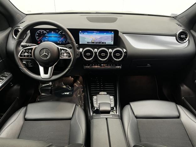 MERCEDES-BENZ GLA 200 d Progressive Line  