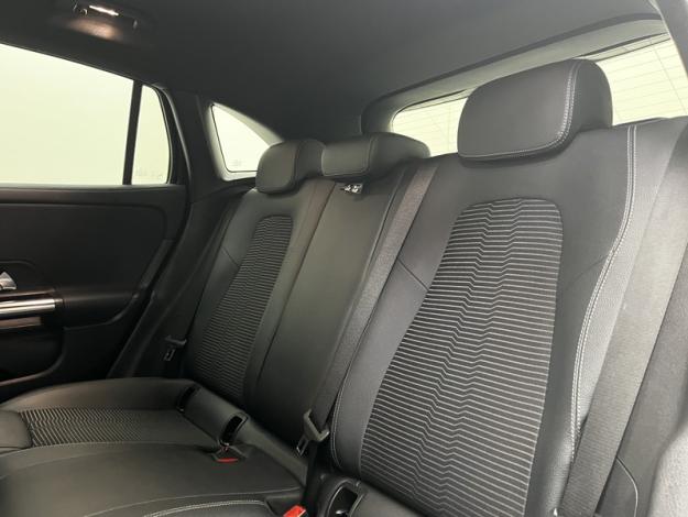 MERCEDES-BENZ GLA 200 d Progressive Line  