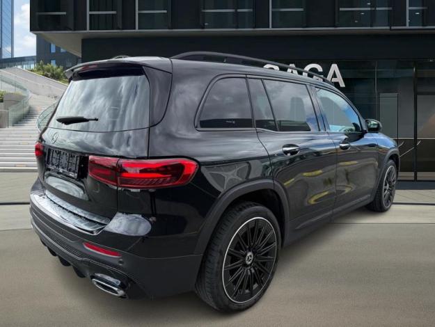 MERCEDES-BENZ GLB 200 d AMG Line  