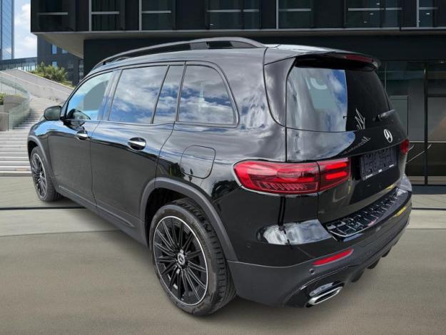 MERCEDES-BENZ GLB 200 d AMG Line  