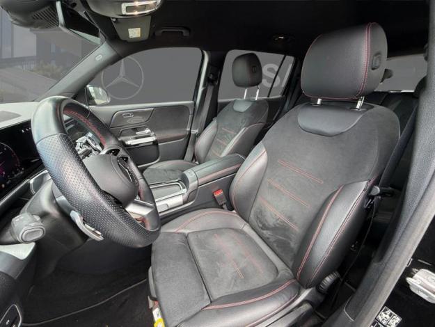 MERCEDES-BENZ GLB 200 d AMG Line  