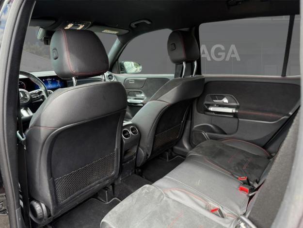 MERCEDES-BENZ GLB 200 d AMG Line  