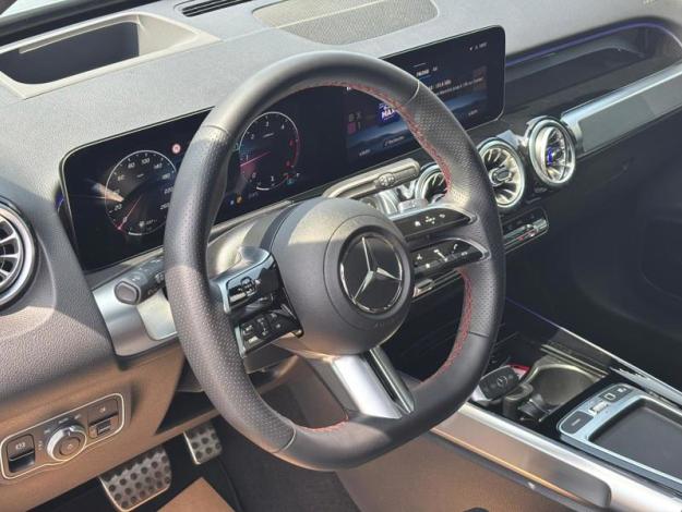 MERCEDES-BENZ GLB 200 d AMG Pack Night Toit Pano  