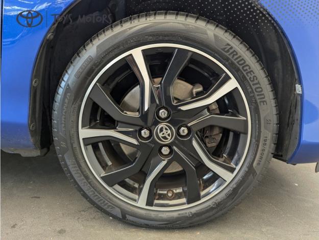 TOYOTA Yaris 110 VVT-i Collection  