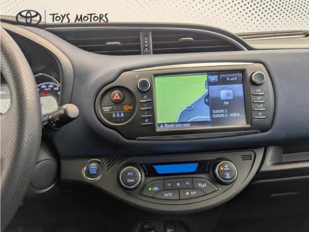 TOYOTA Yaris 110 VVT-i Collection  