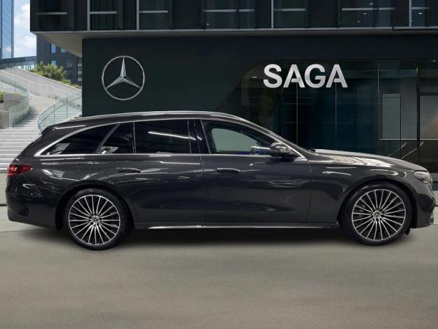 MERCEDES-BENZ E 300 e Break AMG Night Hyperscreen Pano  