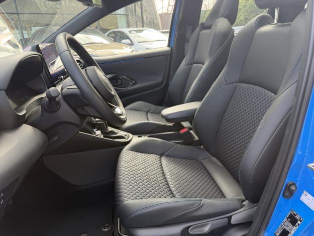 TOYOTA Yaris Hybride 130h Première  