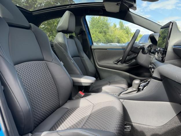 TOYOTA Yaris Hybride 130h Première  