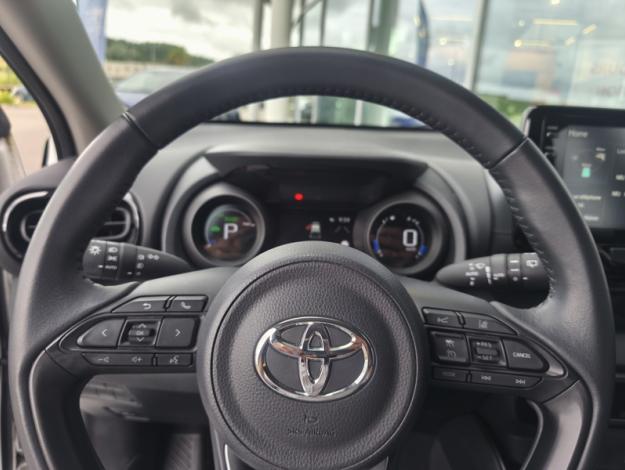 TOYOTA Yaris Hybride 116h Design PACK  