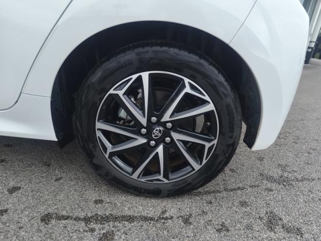 TOYOTA Yaris Hybride 116h Design PACK  