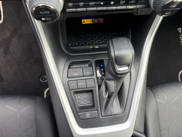 TOYOTA RAV4 Hybride 2WD 218ch Dynamic  