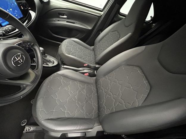 TOYOTA Aygo X 1.0 S-CVT 72 Collection   