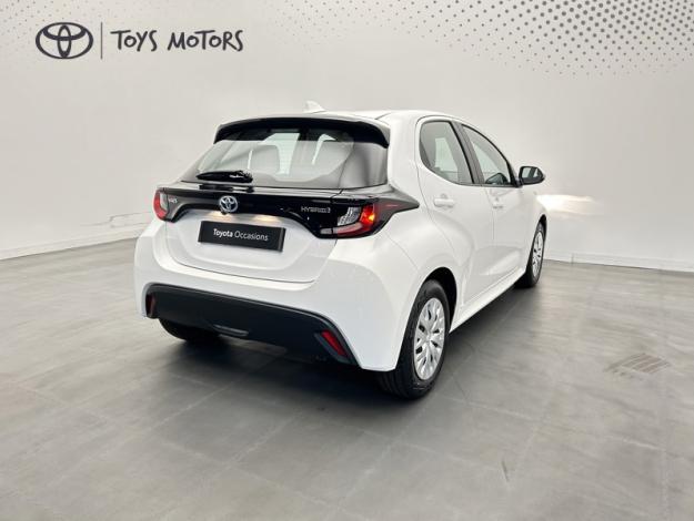 TOYOTA Yaris 116h Dynamic  